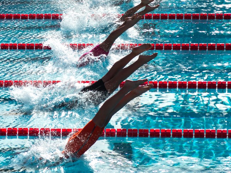 How can we reconcile swimming pools with environmental protection?